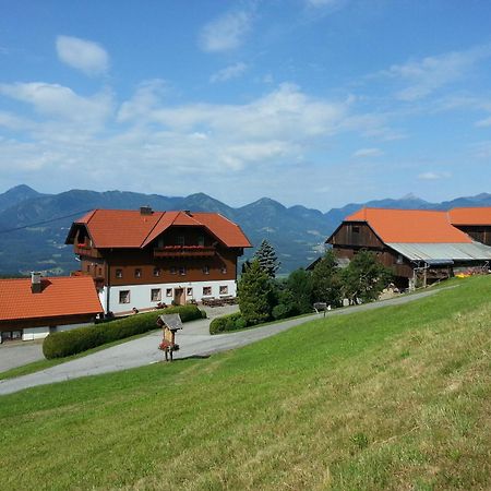 Pension Bauernhof Stanahof Fresach Exterior foto